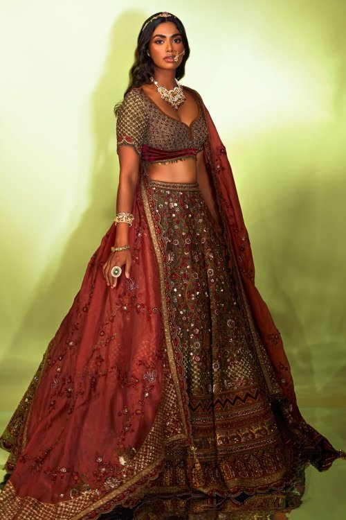 Designer Bridal Dark Green Lehenga With Gold Zari Weaving With Maroon –  garment villa