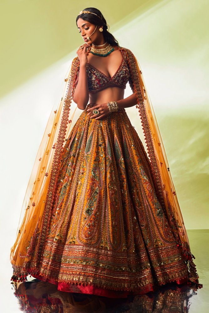 Asopalav | Bridal Wears in Ahmedabad | Shaadi Baraati
