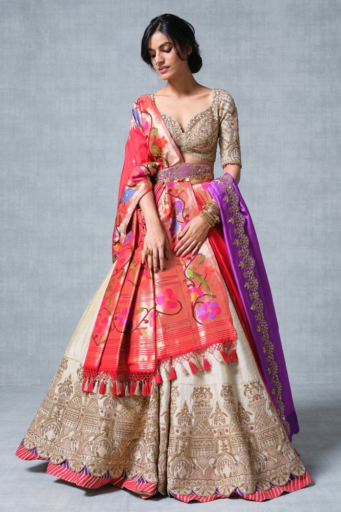 Buy FabcartzWomen's Self Design Semi-stitched Lightweight And Comfortable  Casual wear Semi-stitched Lehenga Choli (C_T_987_Beige & Red_Free Size) at  Amazon.in